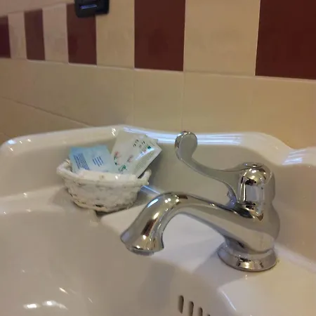 La Capannina 3* جنوة