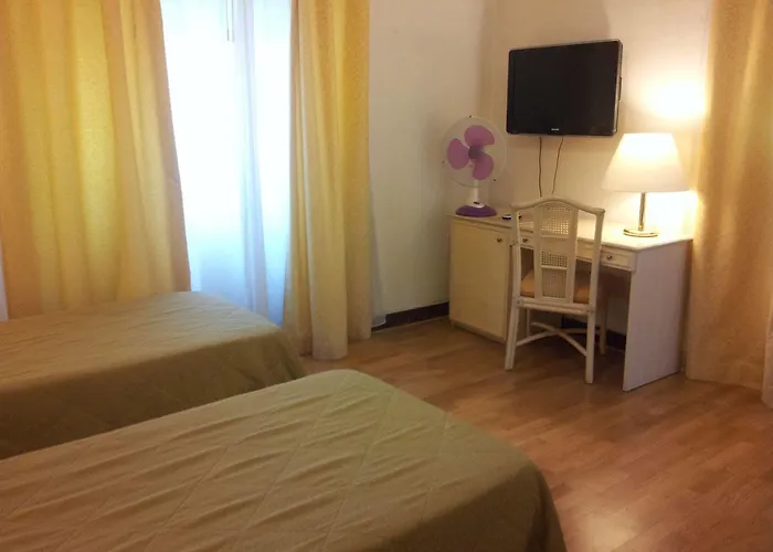 La Capannina Otel Cenova