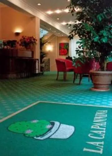 Otel La Capannina 3*